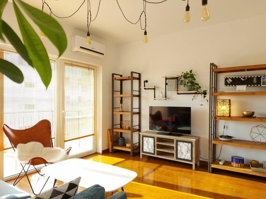 Cosy Boutique 61 Sqm Apartment - Private Parking - Ten Blocks Residence Бухарест Екстер'єр фото